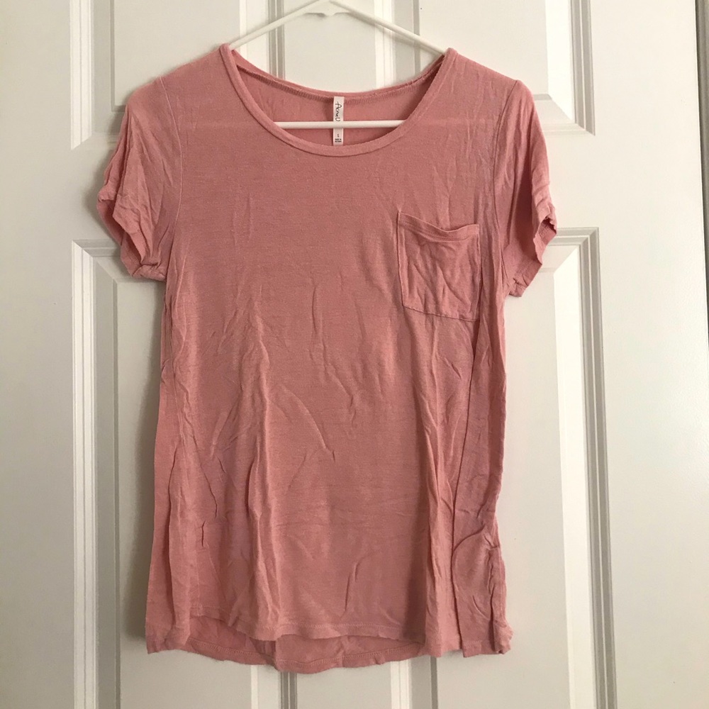 Active USA size small pink t-shirt